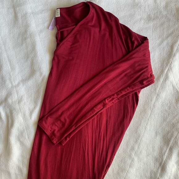 Francescas Collection Bat Wing Top - Picture 2 of 2